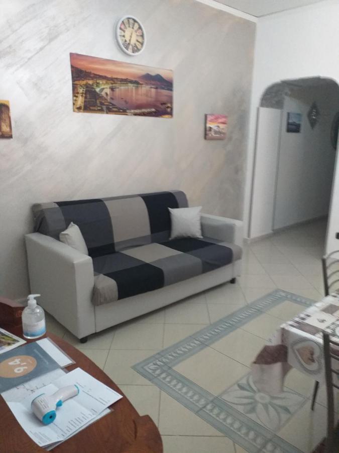 Yasmin Casavacanze Naples Luaran gambar