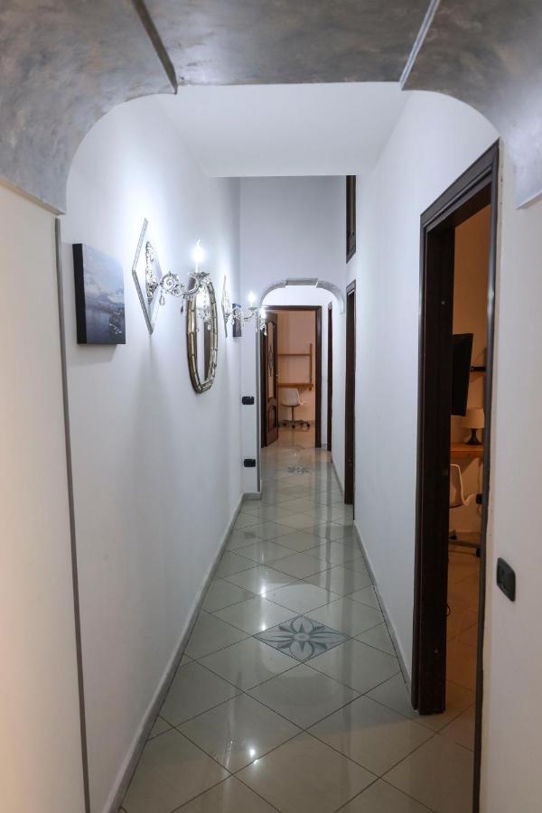Yasmin Casavacanze Naples Luaran gambar
