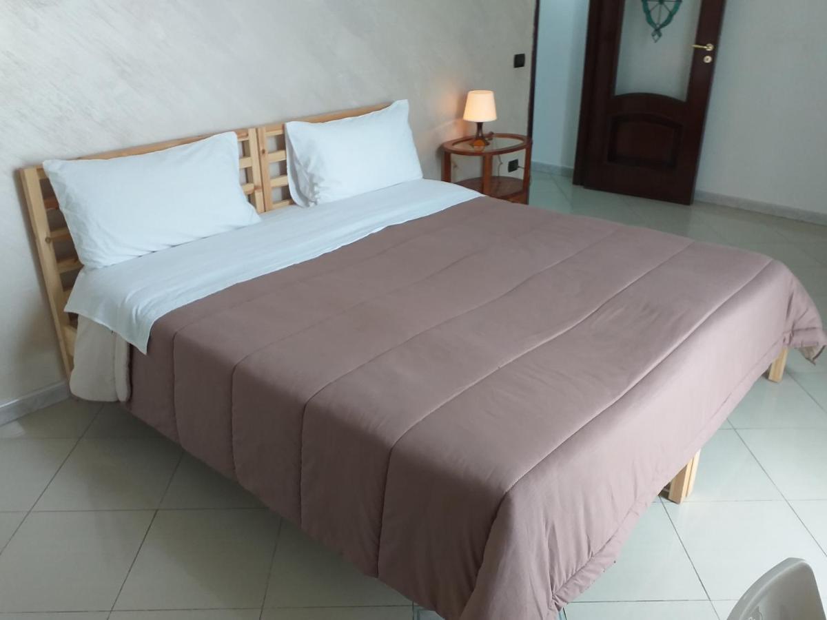 Yasmin Casavacanze Naples Luaran gambar